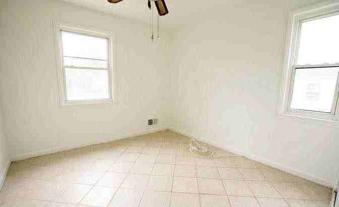 10206 Winchester Ct - Photo 4 of 5