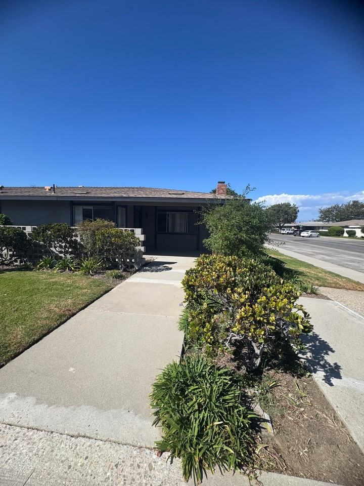 151 W Bay Blvd - Photo 2 of 17
