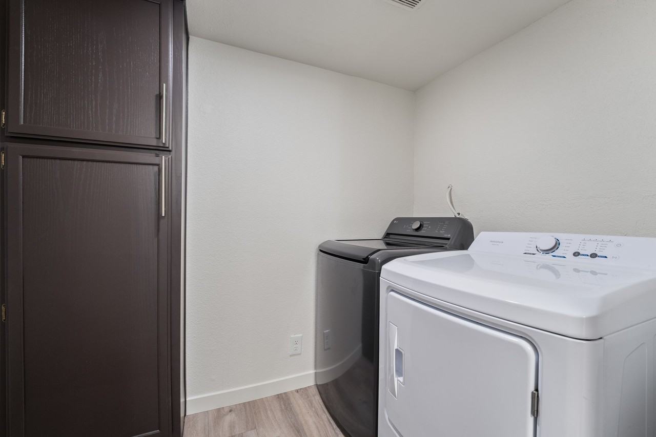 2824 Dawn Crossing Dr - Photo 6 of 12