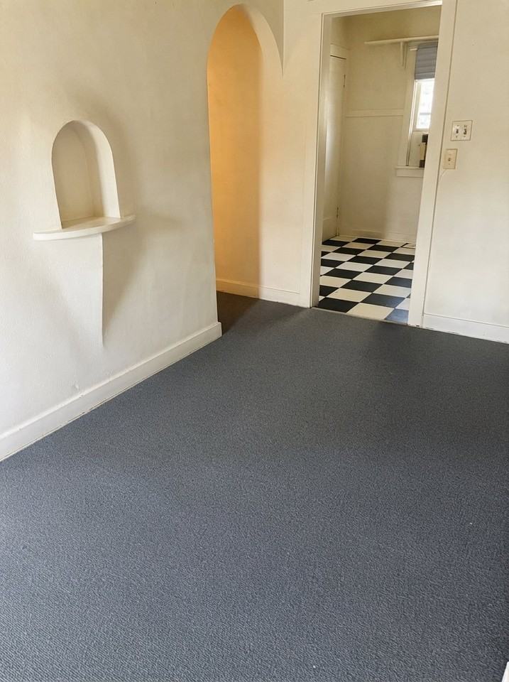 527 W Evans Ave #1 - Photo 5 of 7