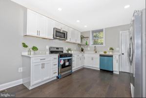 featured image of 321 N Stricker St