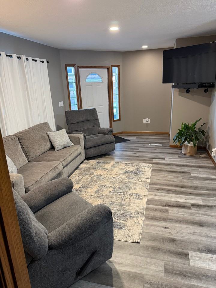 10865 Highway - Photo 5 of 17