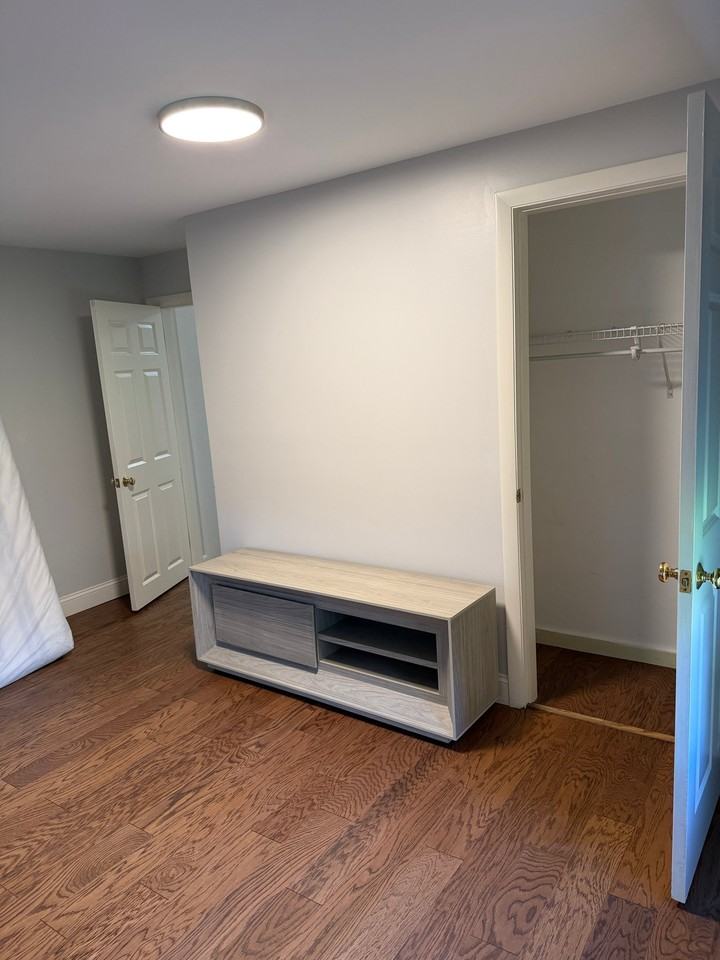 115 Seventh St #1 - Photo 7 of 13