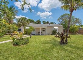 featured image of 376 W 14th St #A