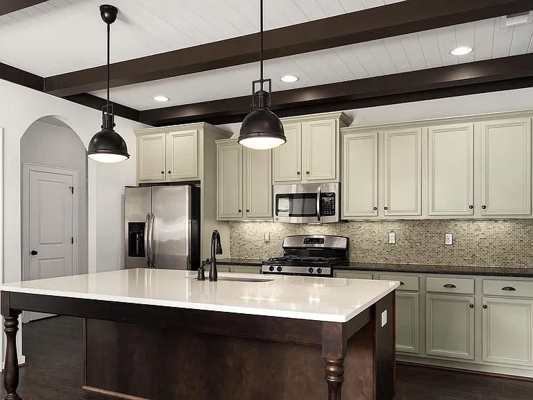 4754 Cotswold Ln - Photo 6 of 20