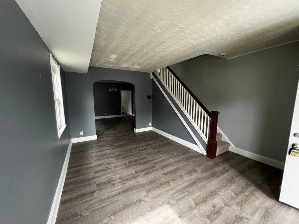 4008 Colborne Rd - Photo 4 of 20