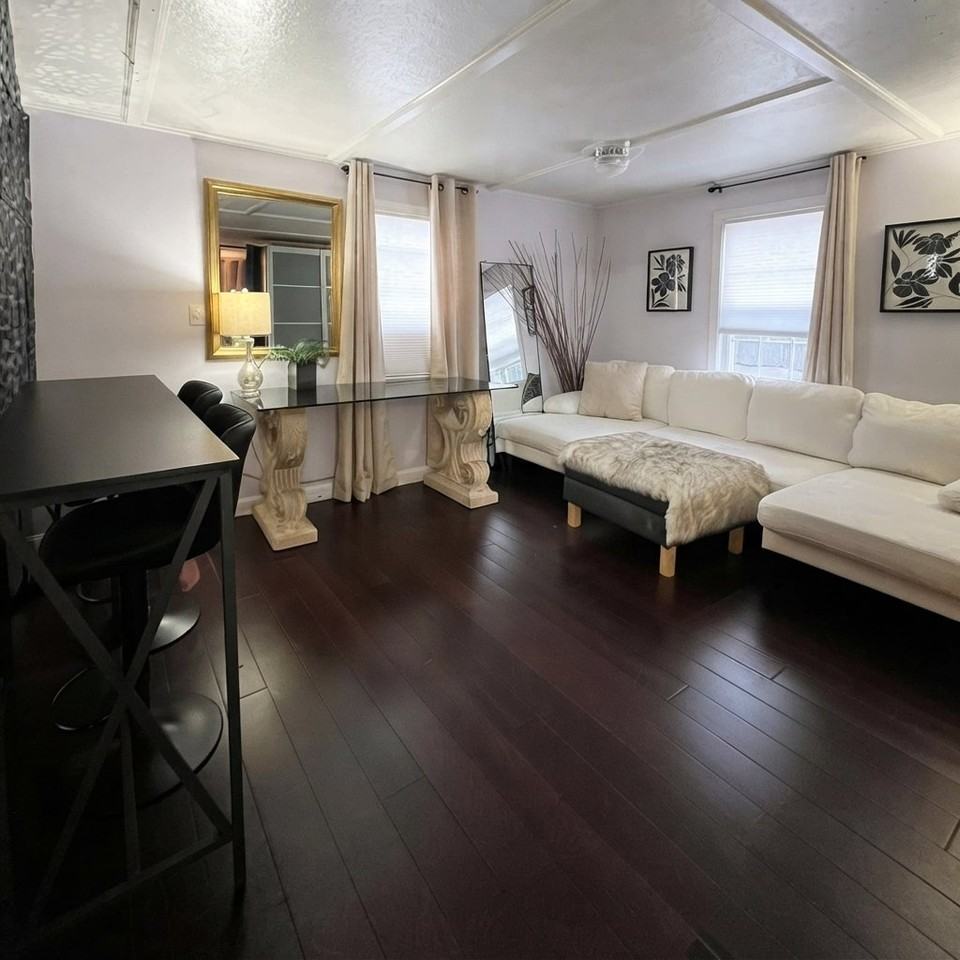 4 Forest St #R - Photo 7 of 18