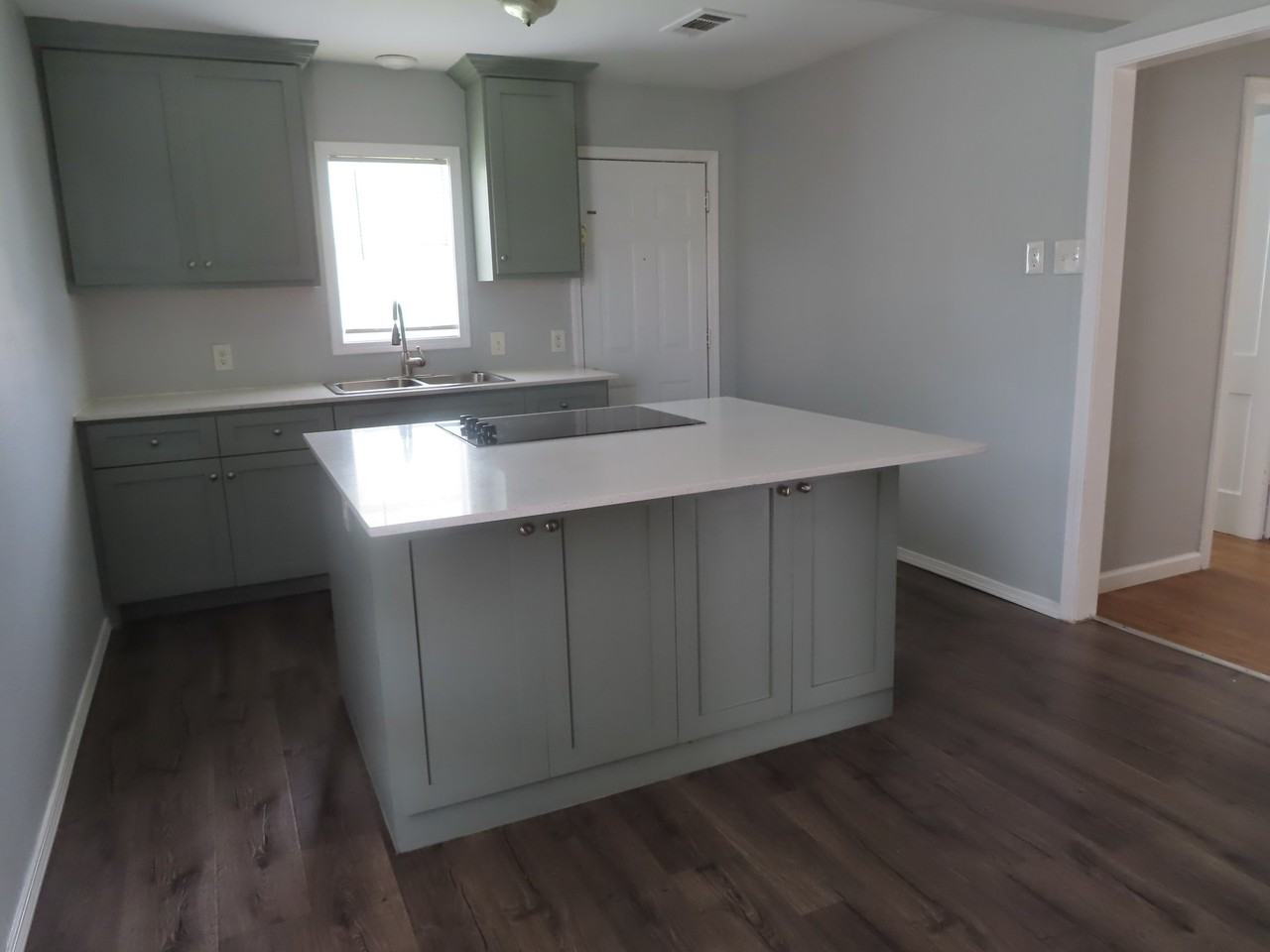 13413 Duluth St - Photo 6 of 16