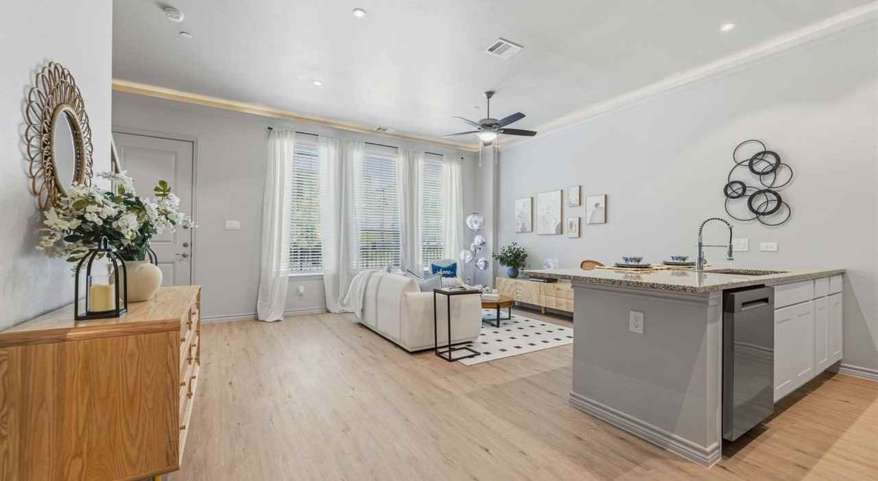 1959 Rivendell Ln #2025 - Photo 5 of 18