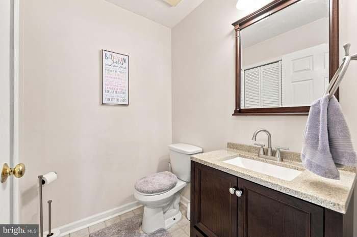 263 Birch Hollow Dr - Photo 5 of 20