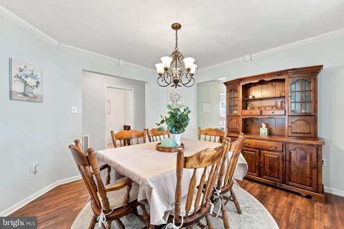 263 Birch Hollow Dr - Photo 6 of 20