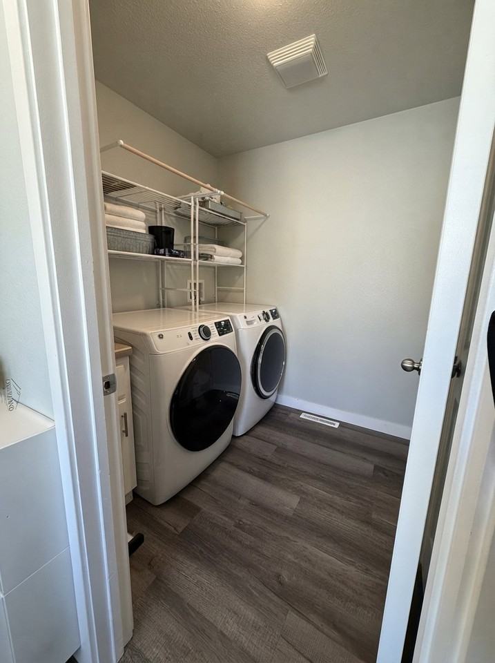 2503 Carriage Dr - Photo 7 of 13