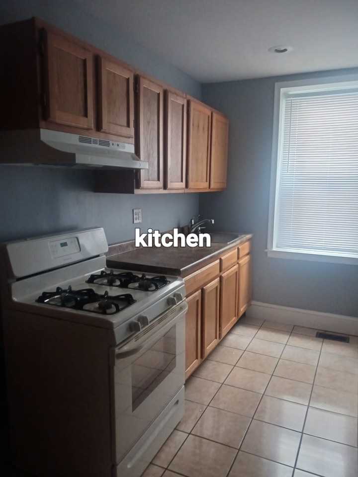 N 50th St #1 - Photo 2 of 4