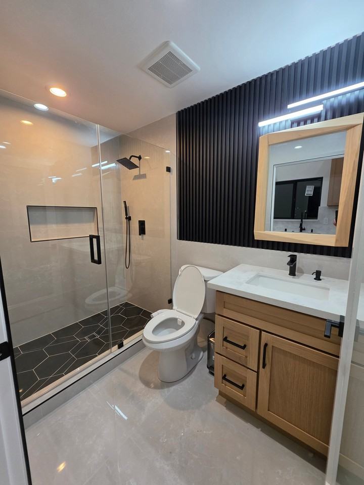 22326 Wallingford Ln - Photo 4 of 5