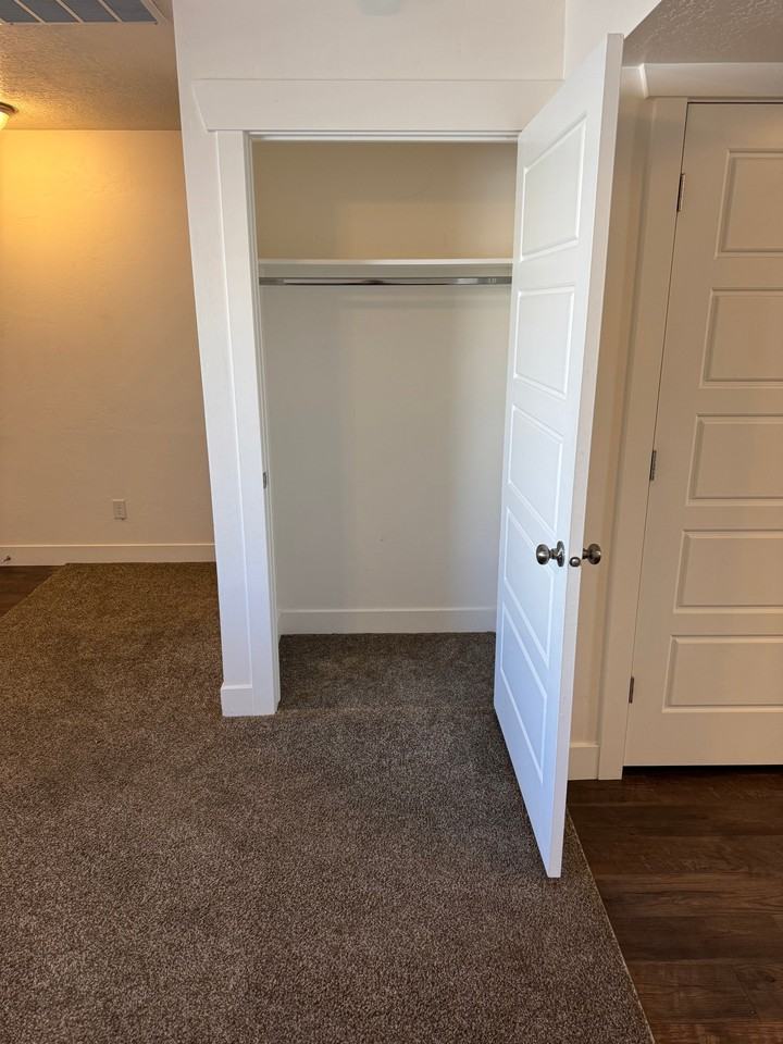 320 Ws #92 - Photo 3 of 19
