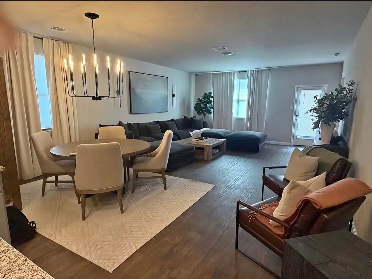 310 Spider Lily Dr - Photo 2 of 6