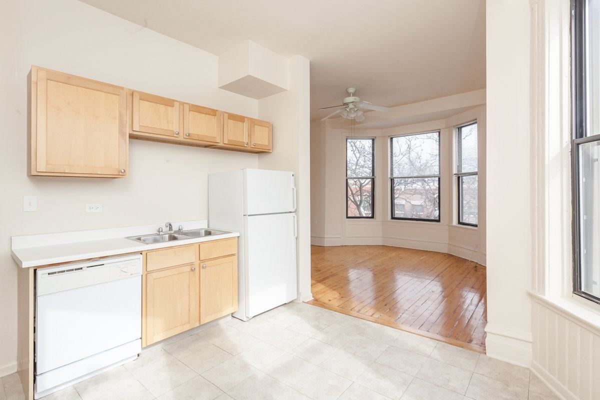 1726 N Orchard St #1 - Photo 4 of 10