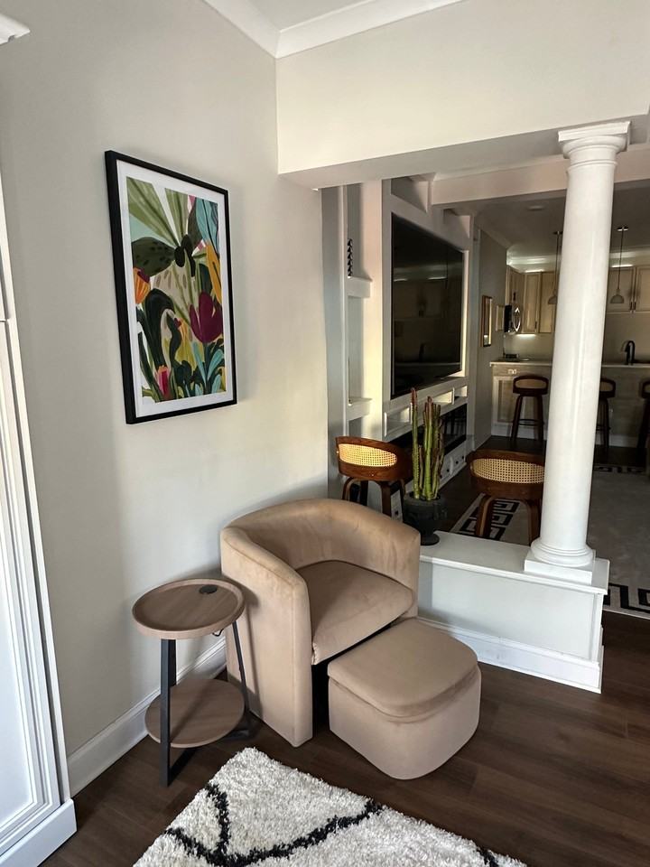 814 Caroline St #A - Photo 2 of 16