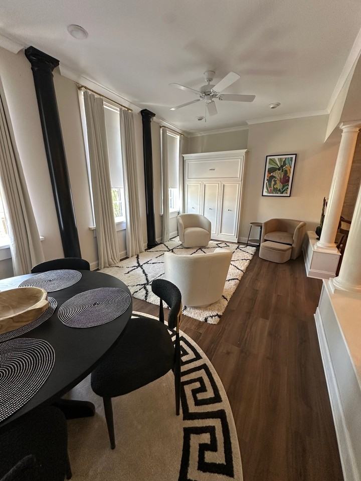 814 Caroline St #A - Photo 7 of 16
