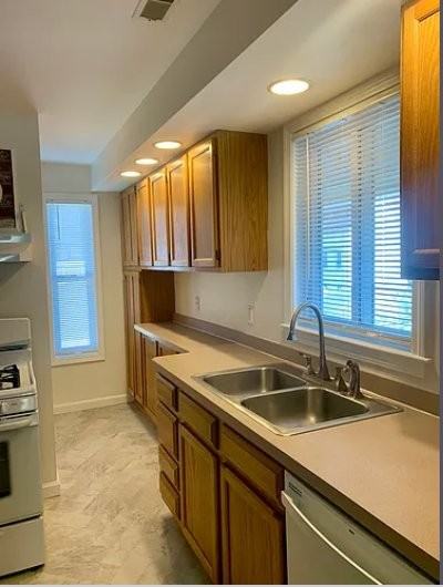 459 Hevey St #2 - Photo 3 of 12