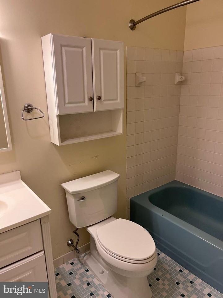 112 Riversedge Dr - Photo 7 of 8
