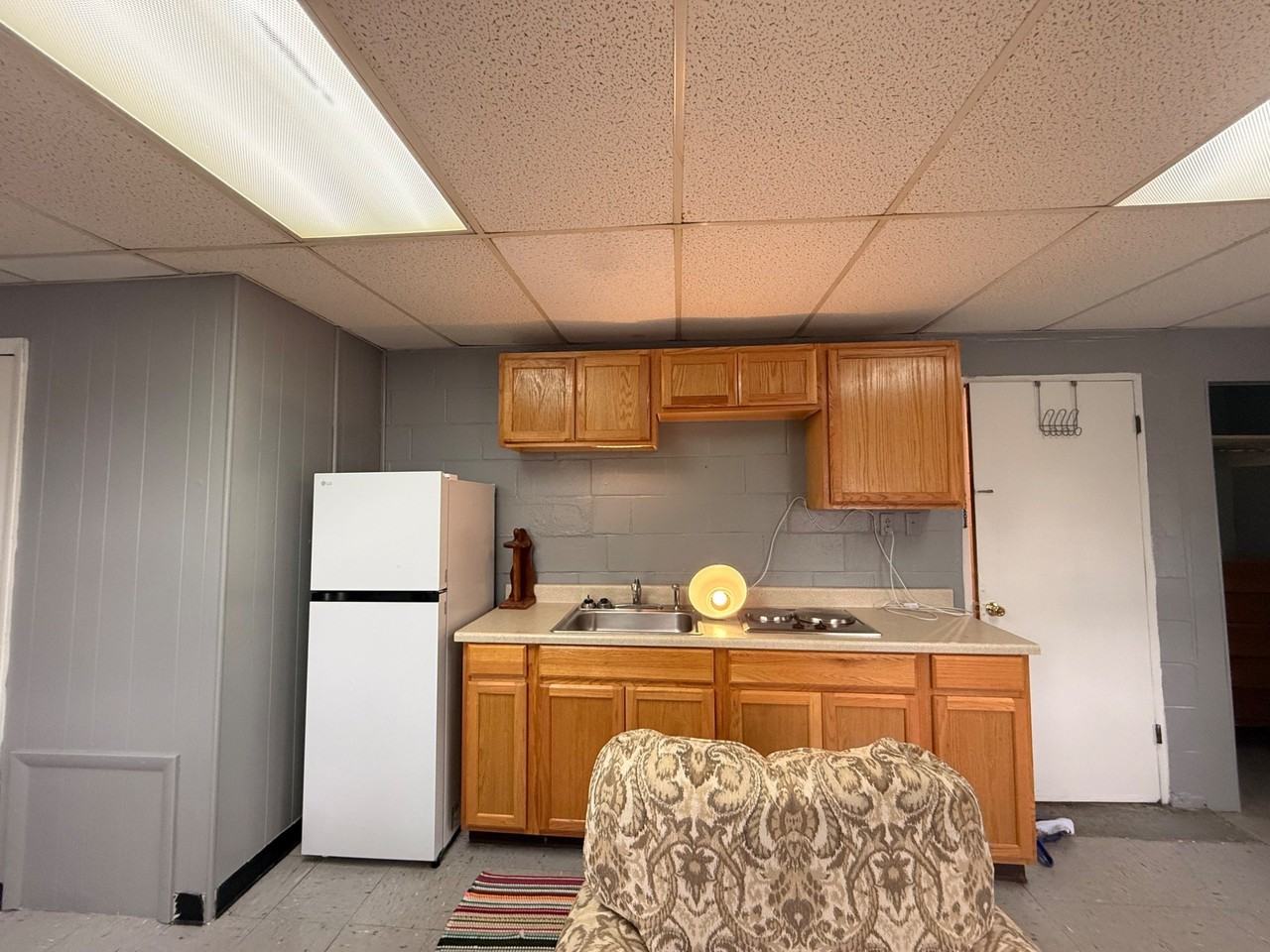 258 Spruce St #201 - Photo 2 of 8