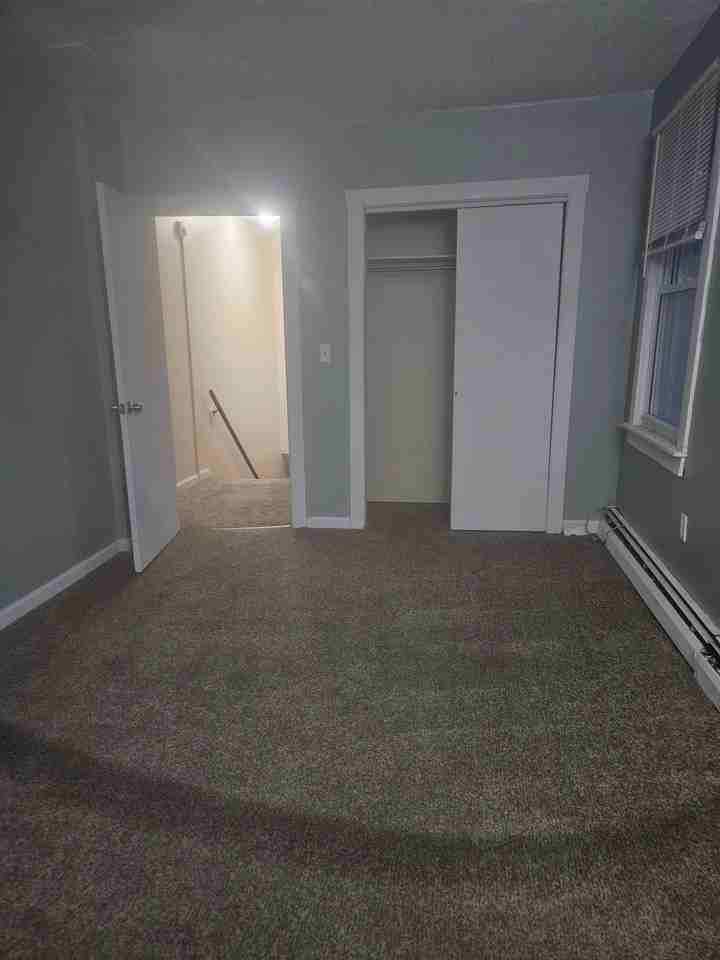 87 Birch St - Photo 5 of 10