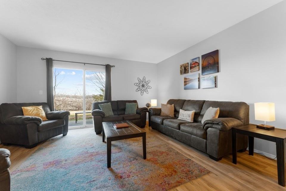 2911 Vineyards Pkwy #2 - Photo 2 of 17