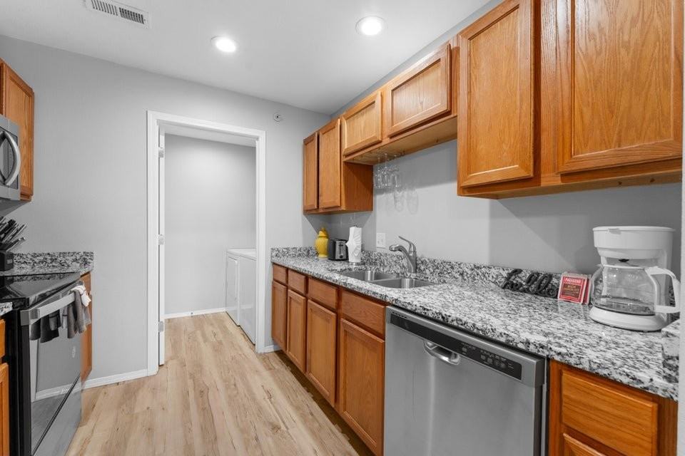 2911 Vineyards Pkwy #2 - Photo 4 of 17