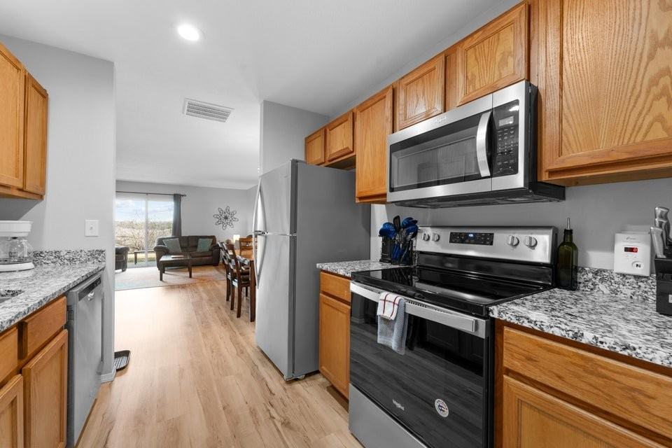 2911 Vineyards Pkwy #2 - Photo 5 of 17