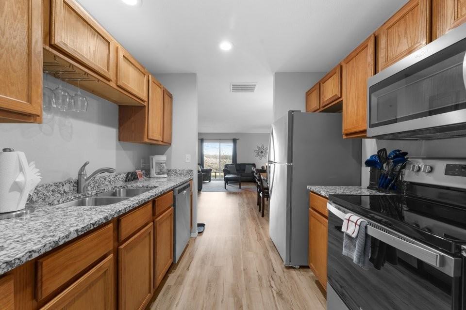 2911 Vineyards Pkwy #2 - Photo 6 of 17