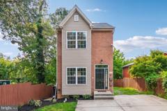 422 58th St Ne - Photo 1 of 1