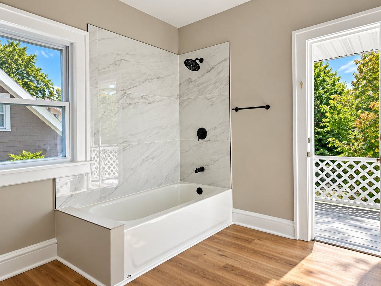3326 Beechwood Ave - Photo 4 of 12