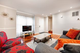 2430 S Oxford St - Photo 1 of 1