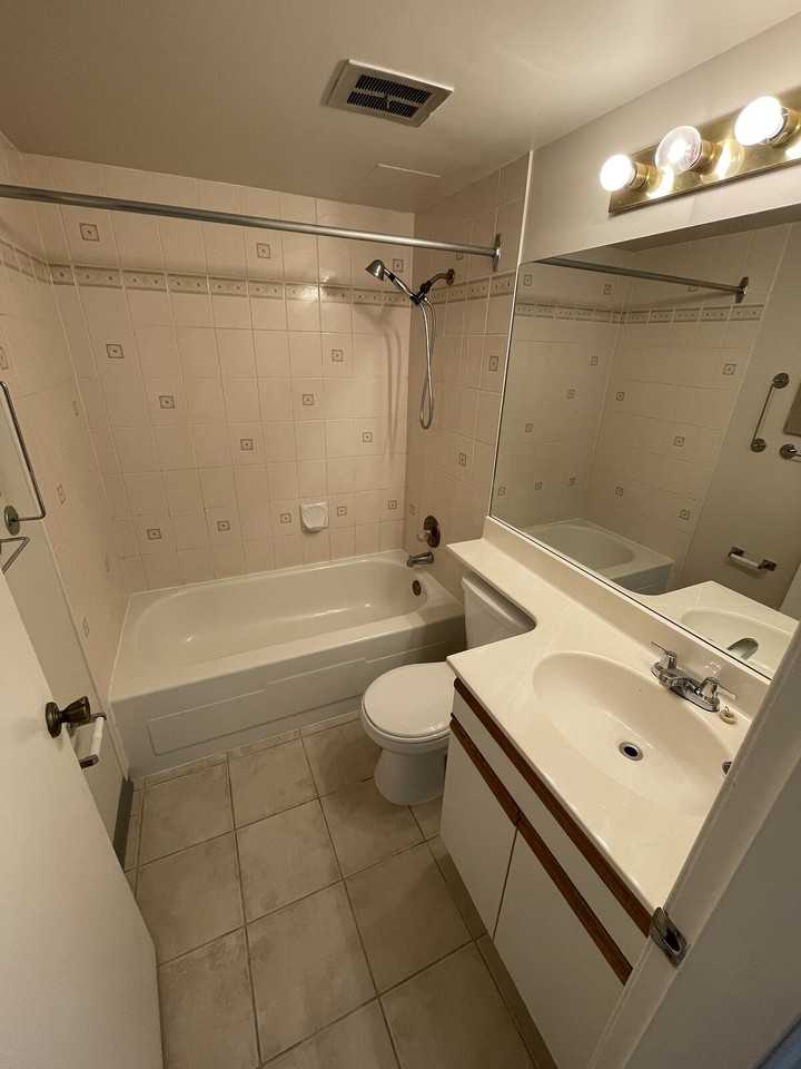 502 58 Ave Sw - Photo 7 of 9