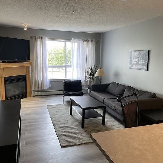 22 Richard Pl Sw - Photo 2 of 13