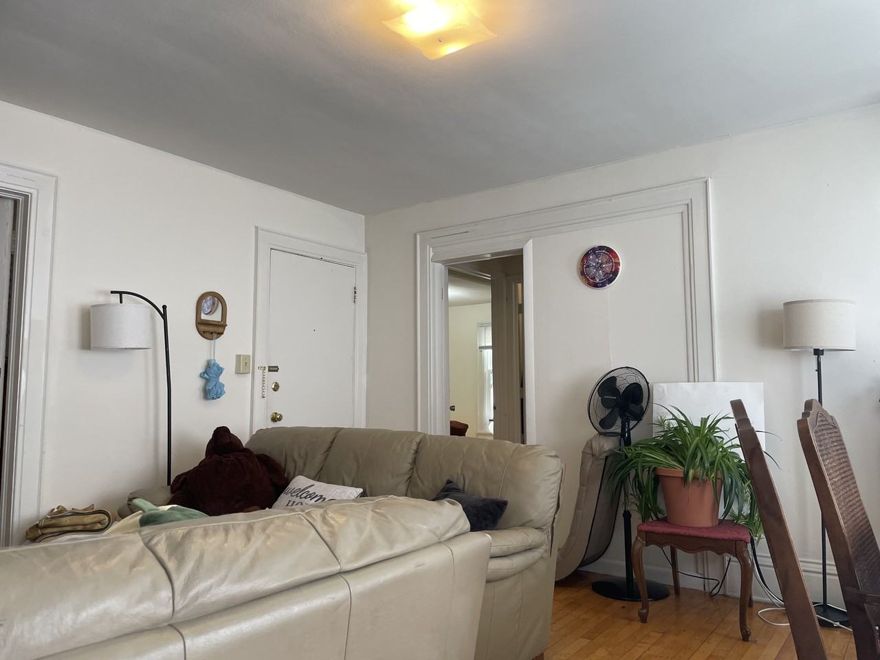 834 E Gorham St #3 - Photo 4 of 25
