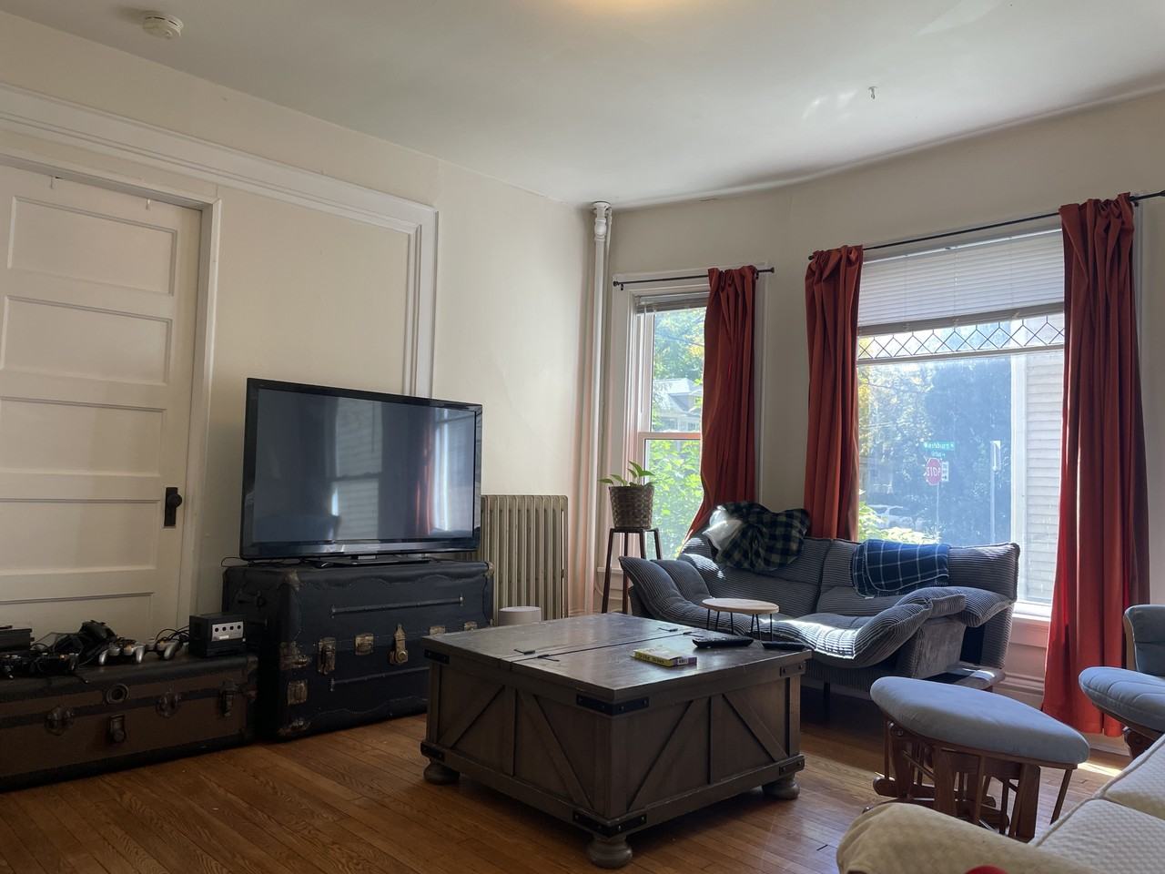 832 E Gorham St #1 - Photo 2 of 19