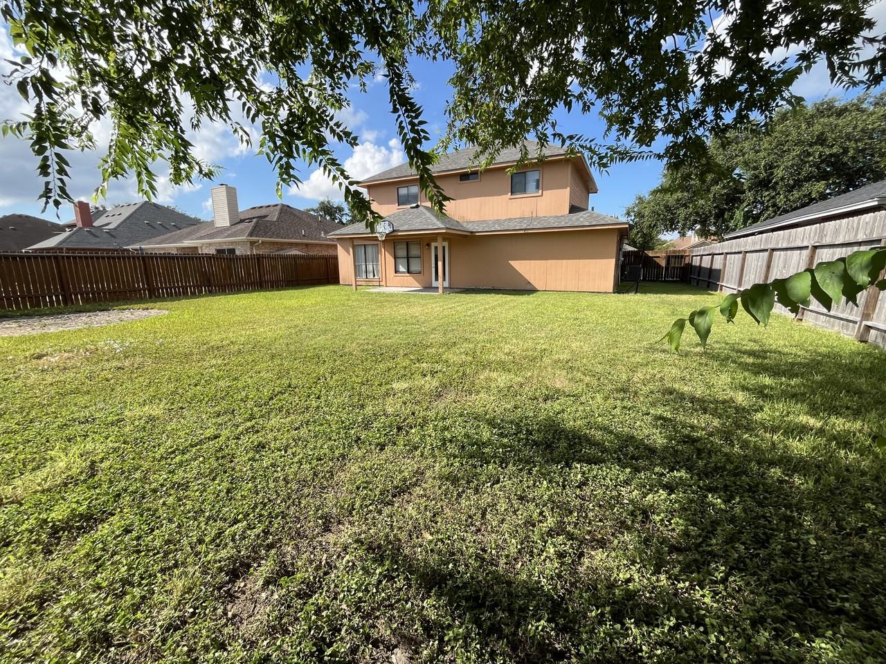 6114 Jessica Dr #NA - Photo 4 of 28