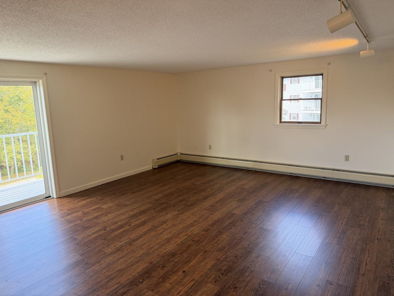 838 State St #8 - Photo 4 of 19
