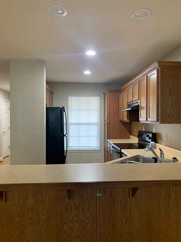 1416 W Sackett St #1416 - Photo 5 of 7
