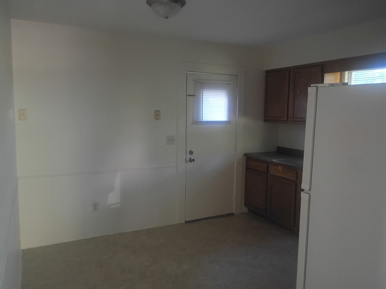 2627 Kate St - Photo 6 of 16