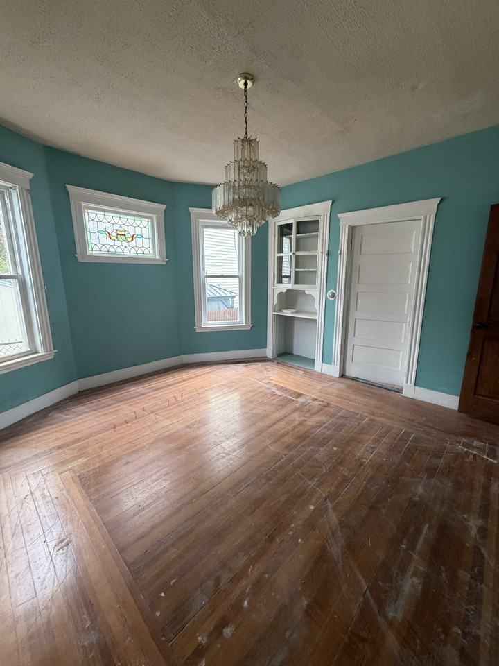 23 Santuit St #3 - Photo 6 of 9