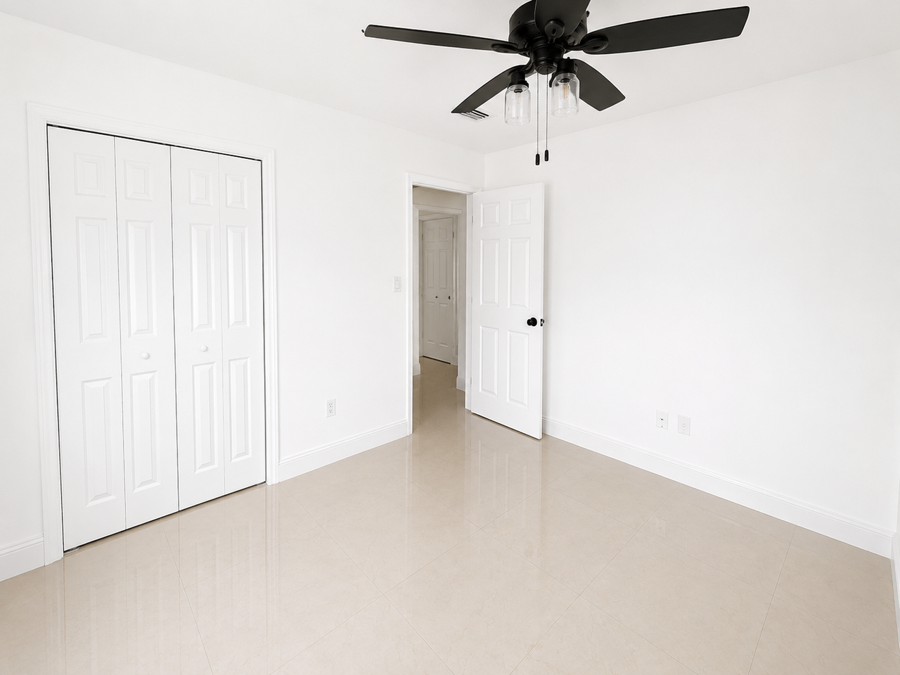 736 Nw 8th Ave #NA - Photo 4 of 12