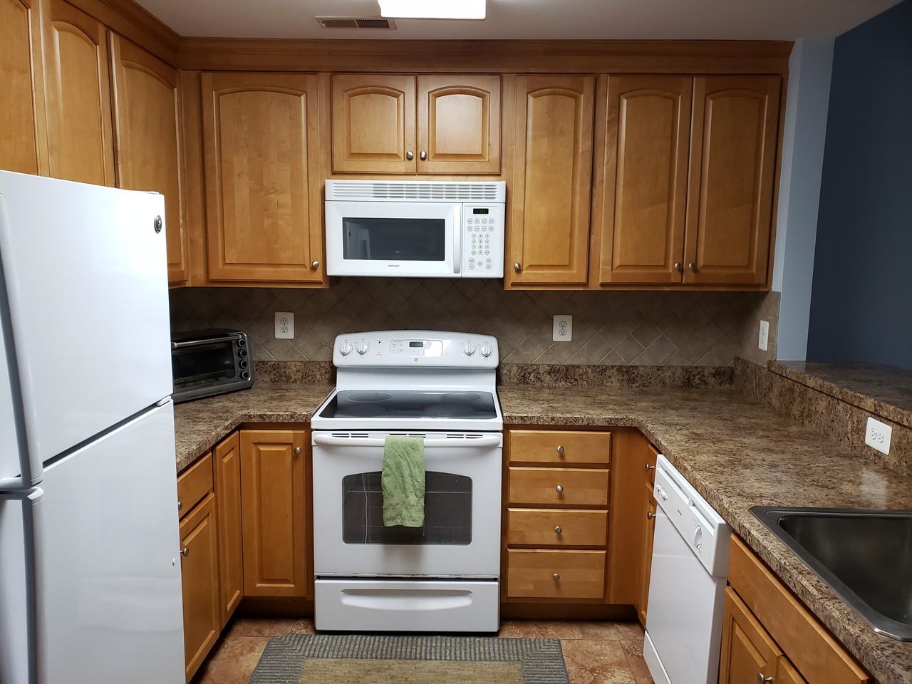 6300 Lydia Hollow Dr #6300 - Photo 4 of 18