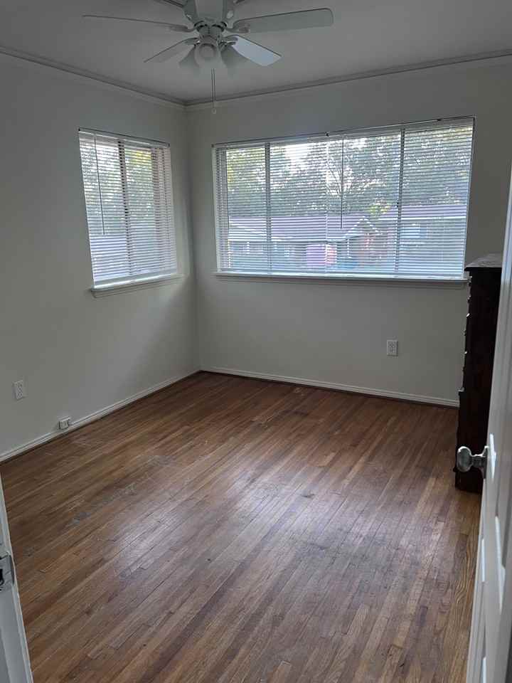 408 Pickwick Ln #NA - Photo 6 of 8