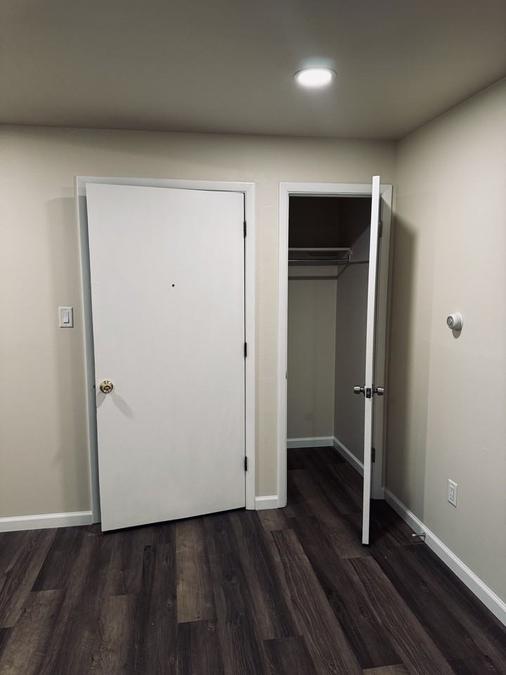 268 Robert Dr #2 - Photo 3 of 13