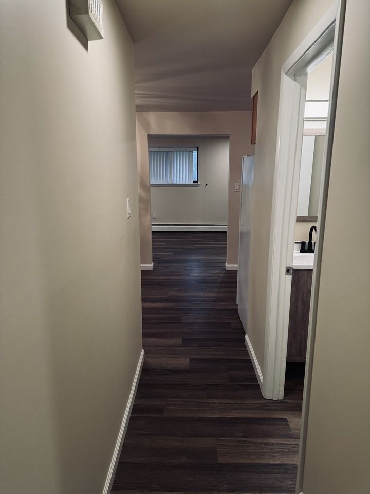 268 Robert Dr #2 - Photo 7 of 13