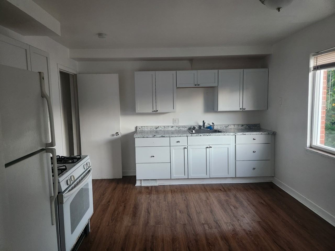 12738 Kelly Rd #NA - Photo 4 of 10