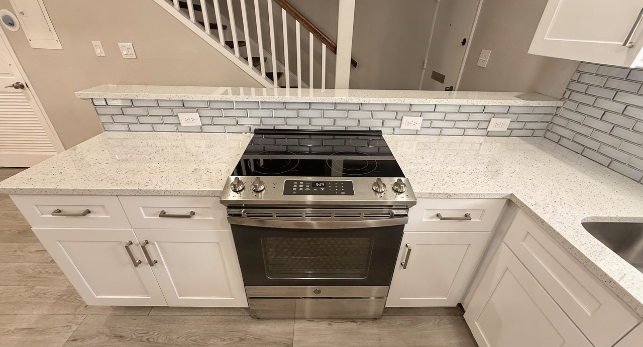 121 Springwood Cir #A - Photo 4 of 28